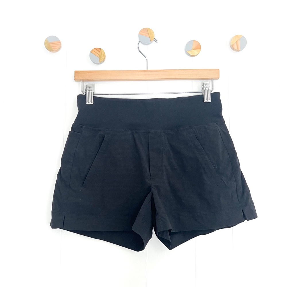 Athleta Trekkie North Shorts
